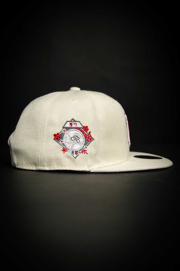 New York Yankees White Floral 9Fifty New Era Fits Snapback Hat New Era Fits Hats New York Yankees White Floral 9Fifty New Era Fits Snapback Hat New York Yankees White Floral 9Fifty New Era Fits Snapback Hat - Devious Elements Apparel