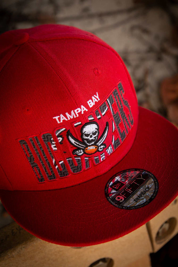 Tampa Bay Buccaneers Zig Zag Pattern 9Fifty New Era Fits Snapback Hat