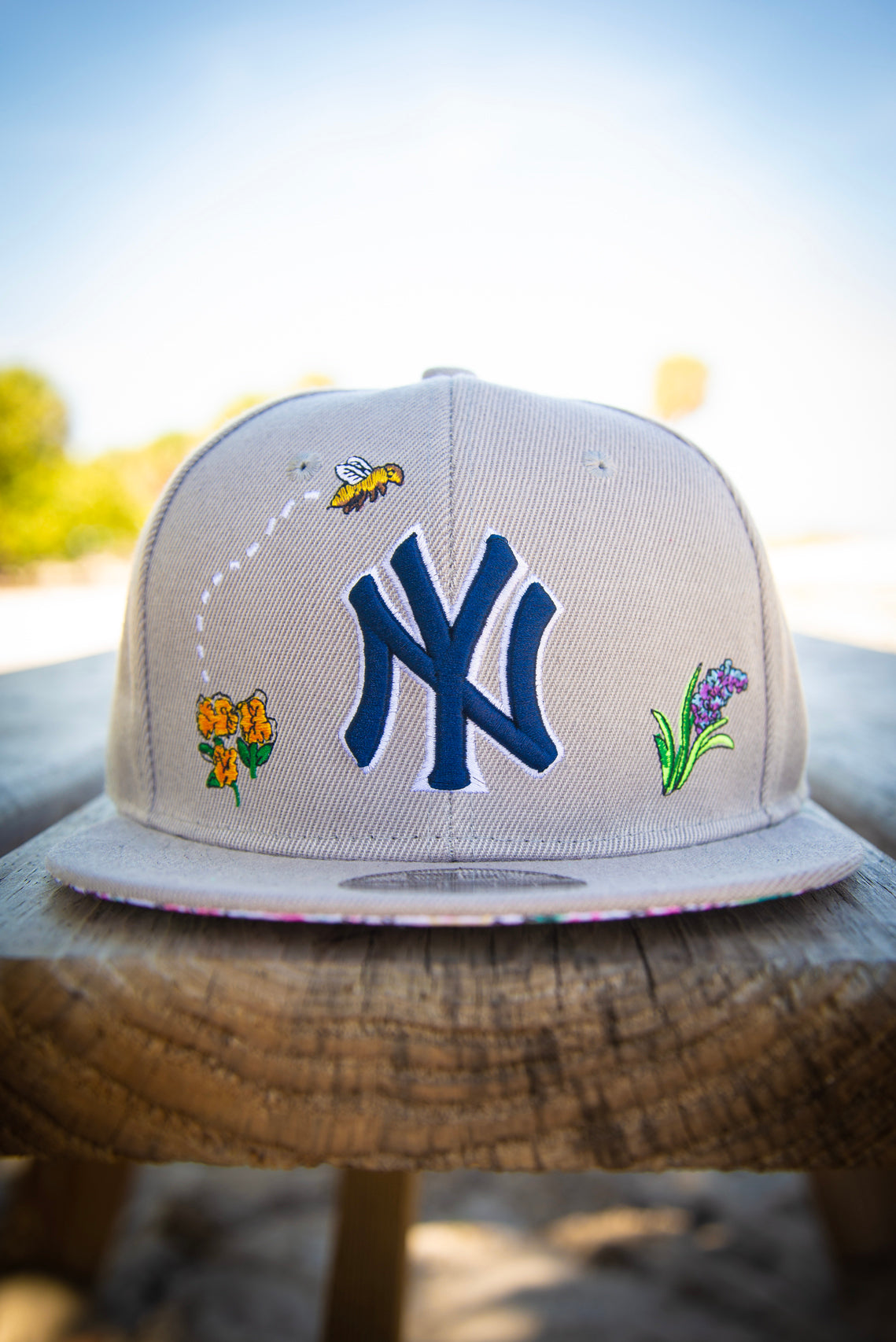 vlinder kleurstof Duur New York Yankees Bee Spring Floral 9Fifty New Era Fits Grey Snapback Hat