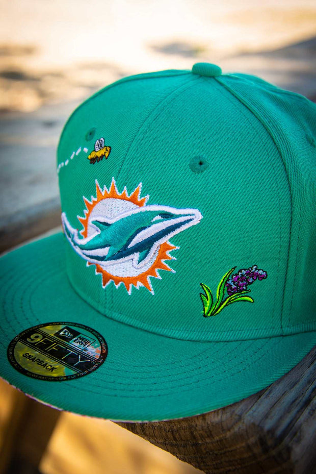 Miami Dolphins Bee Spring Floral 9Fifty New Era Fits Snapback Hat New Era Fits Hats Miami Dolphins Bee Spring Floral 9Fifty New Era Fits Snapback Hat Miami Dolphins Bee Spring Floral 9Fifty New Era Fits Snapback Hat - Devious Elements Apparel