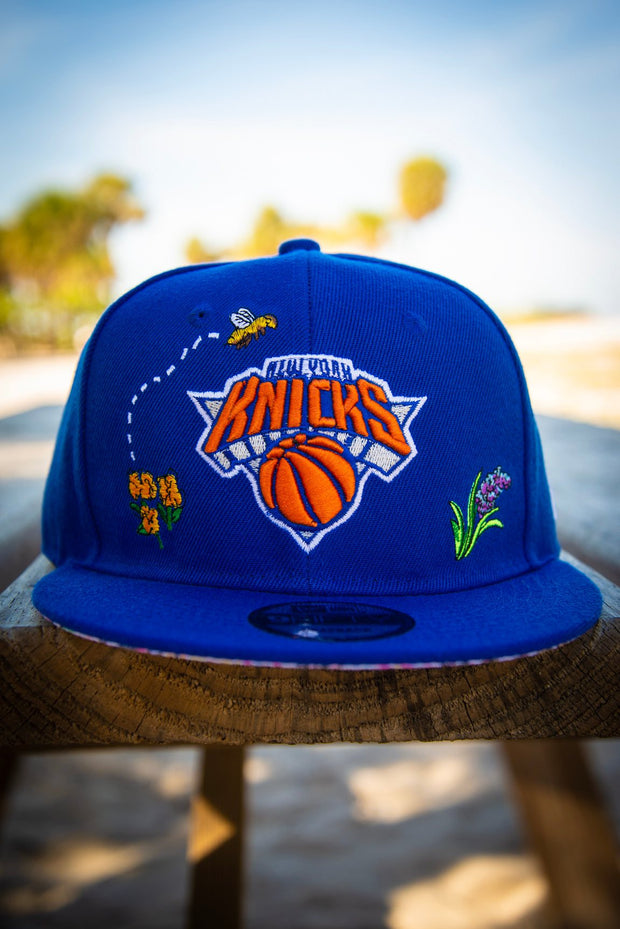 Shop Mitchell & Ness New York Knicks Timeline Fitted Hat