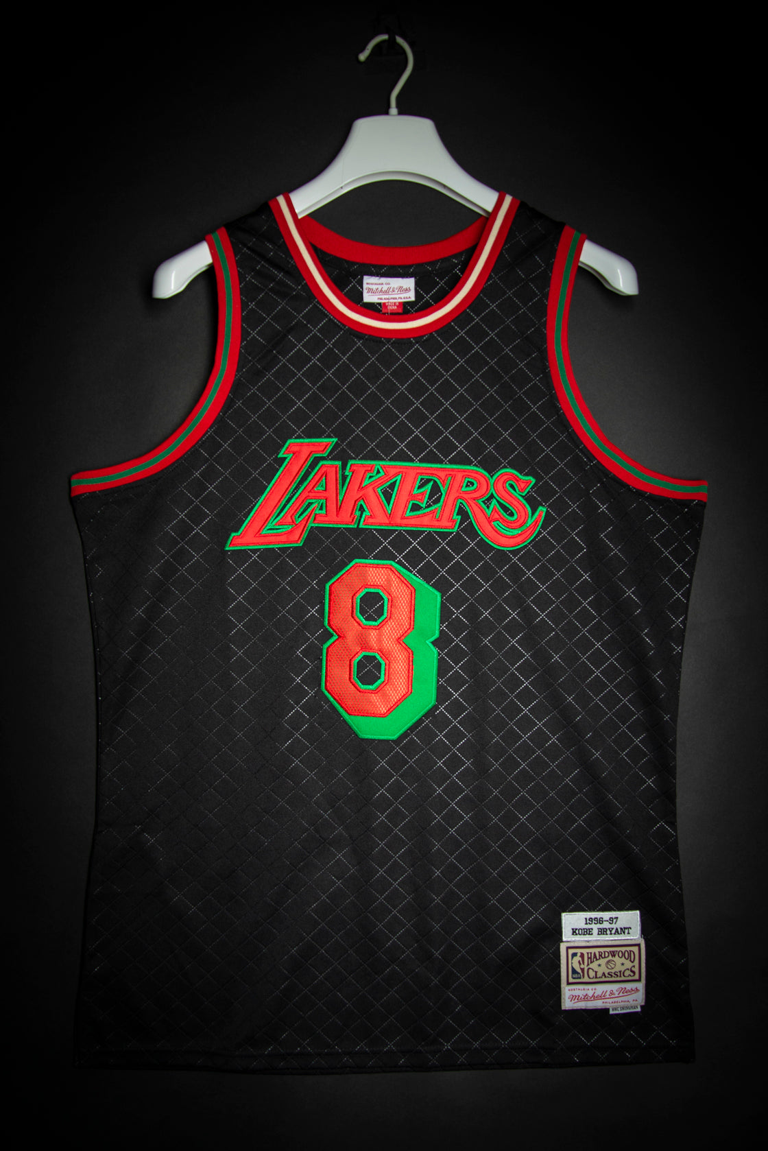 black and red lakers jersey