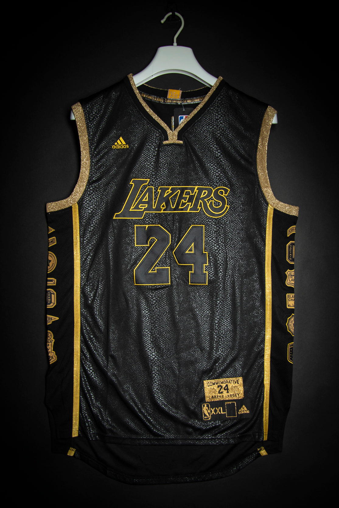 Kobe Bryant Lakers Commemorative Black Mamba Jersey