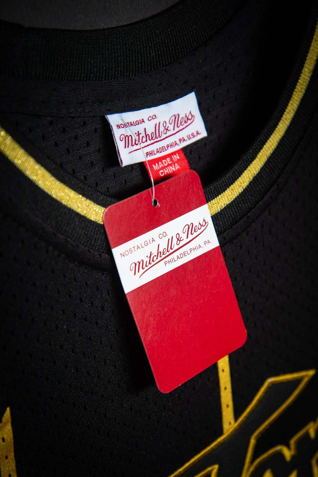 Mitchell & Ness, Shirts, Mitchell Ness Toronto Raptors Vince Carter Black  Gold Jersey 99899