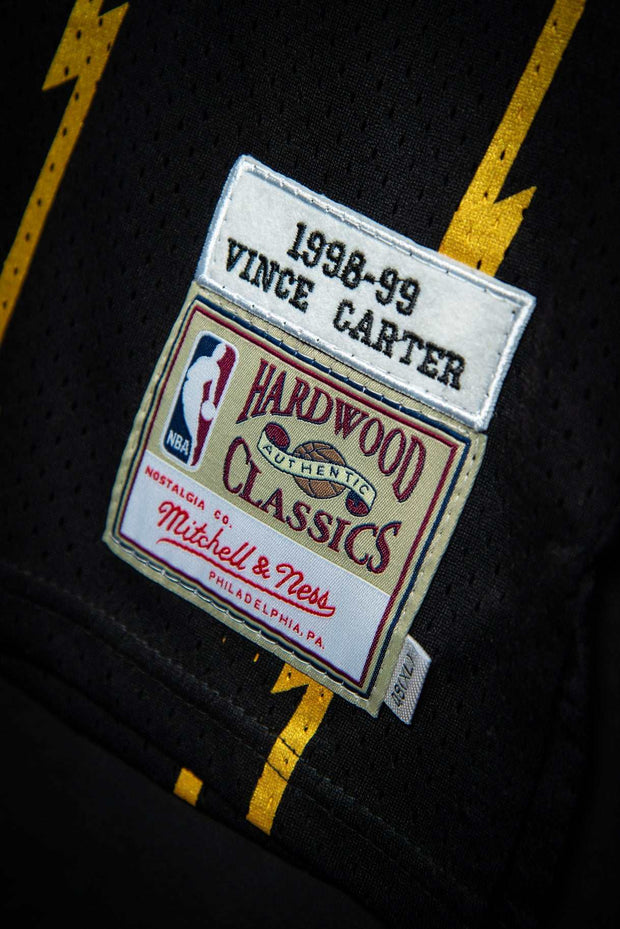 Mitchell & Ness Vince Carter White Toronto Raptors Hardwood Classics 1998-99 Authentic Jersey